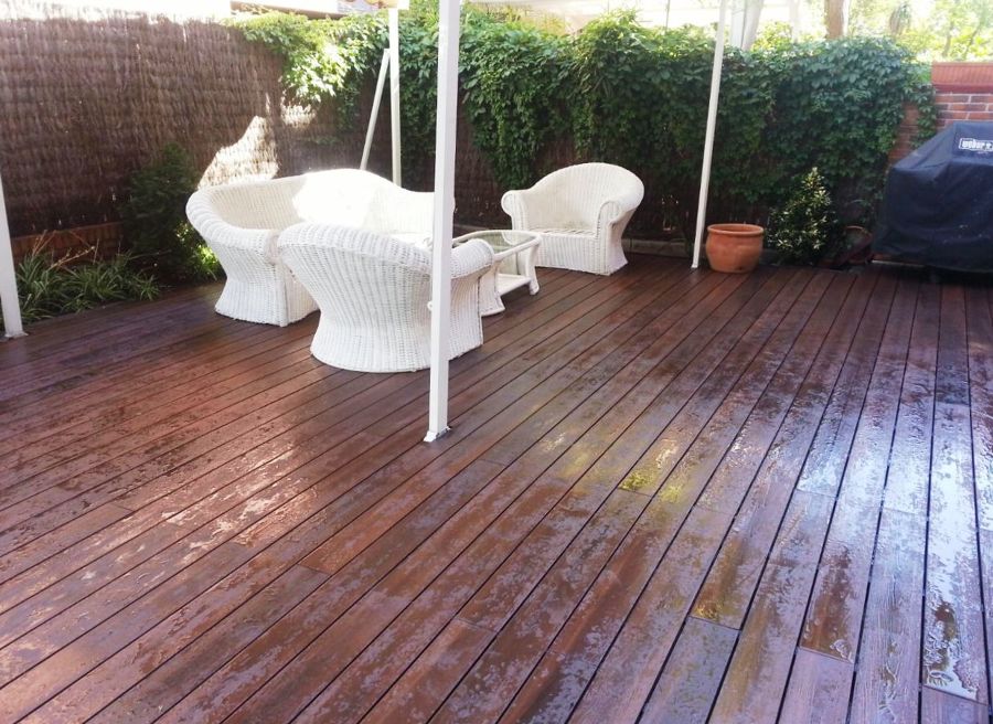 TARIMA DE EXTERIORES MADERA TECNOLOGICA