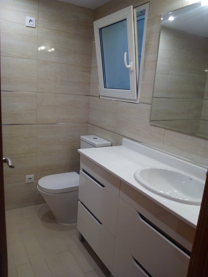 Baño clásico y elegante