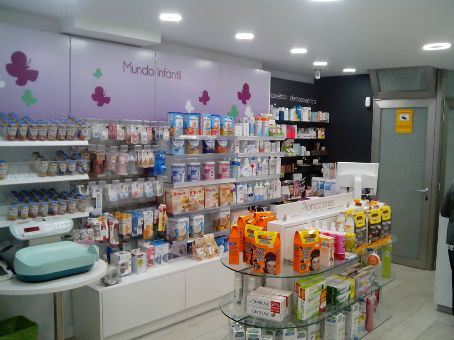 Interior Farmacia Nuevo Versalles 3