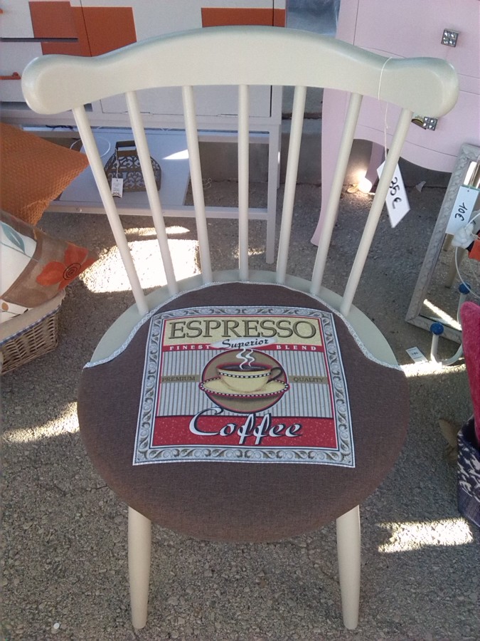 SILLAS COLONIALES RESTAURADA