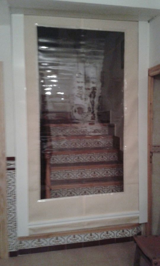 PUERTA AISLANTE DE PASO MOTORIZADA