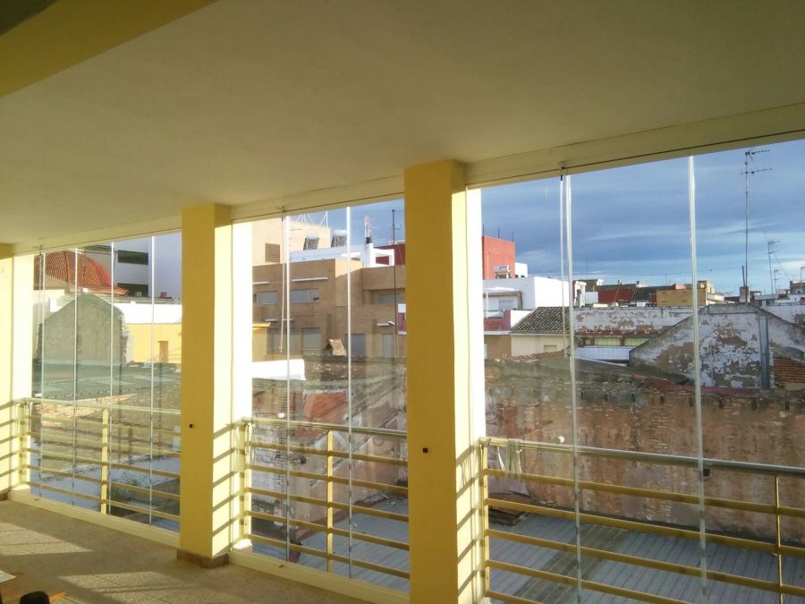 Cerramiento Cristal sin perfiles