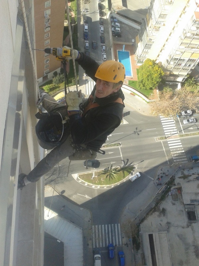 Fijación de aluminios de forjado Gemelos 20-Benidorm