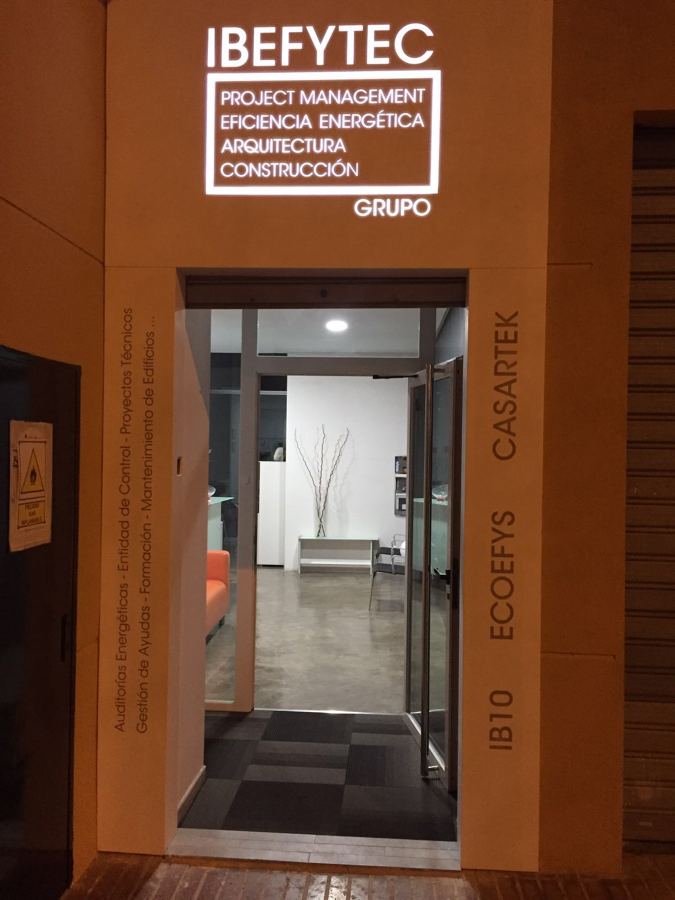 REVESTIMIENTOS DE FACHADAS