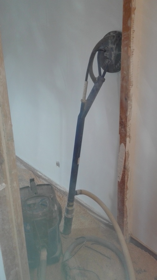 pulir terminacion de alisar gotelet