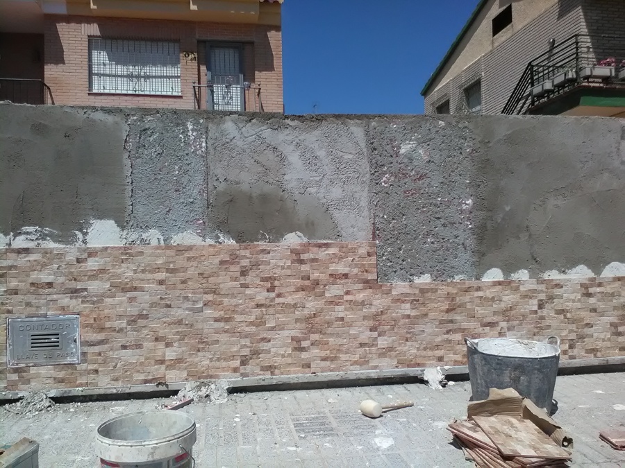 REVESTIMENTO DE  FACHADA