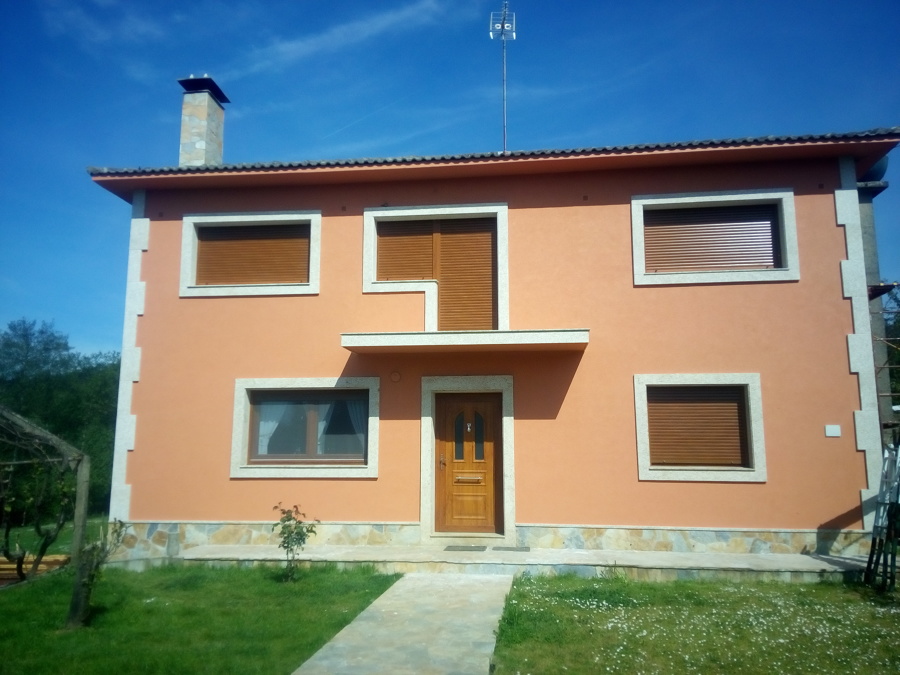 Revestimiento terracota.