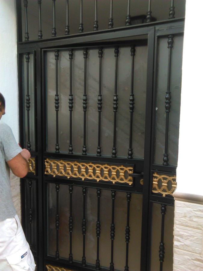 *****Puerta exterior de vivienda*****