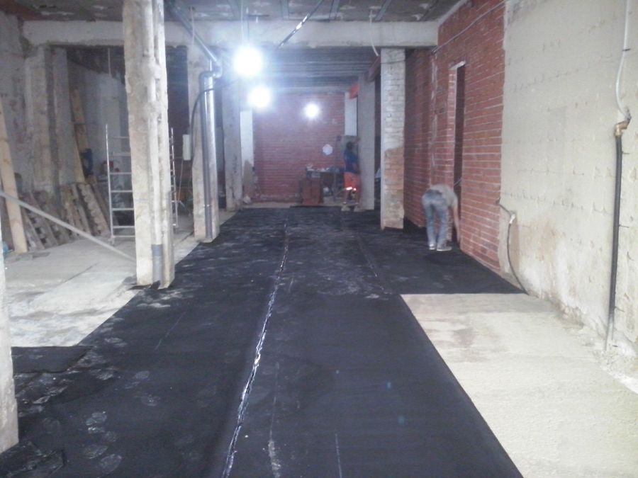 ADECUACIÓN DE SOLERA, IMPERMEABILIZACIÓN