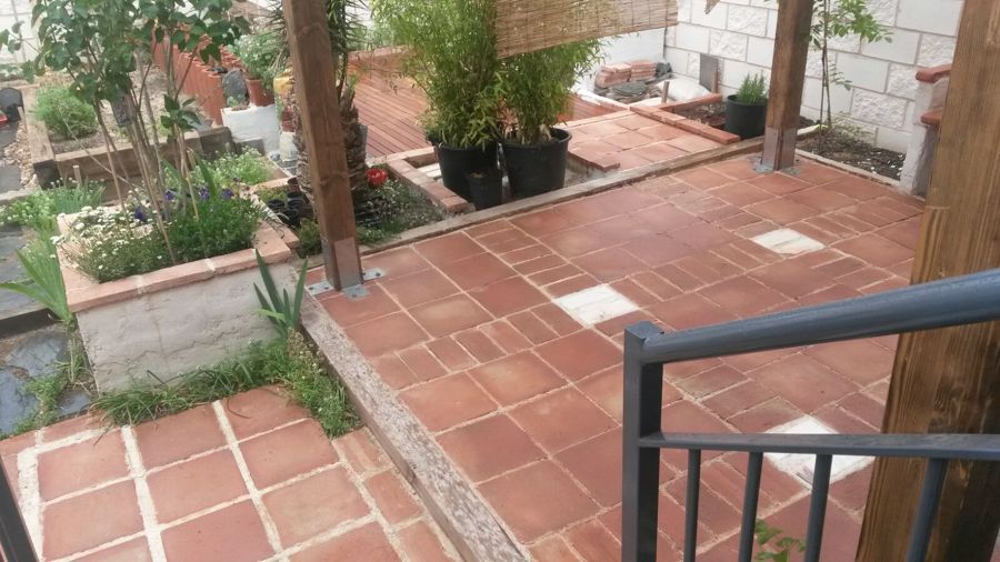 JARDÍN, PÉRGOLA, HUERTO. Jardihuert@