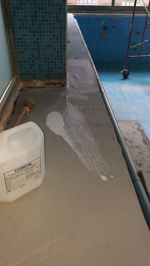 reforma corona piscina