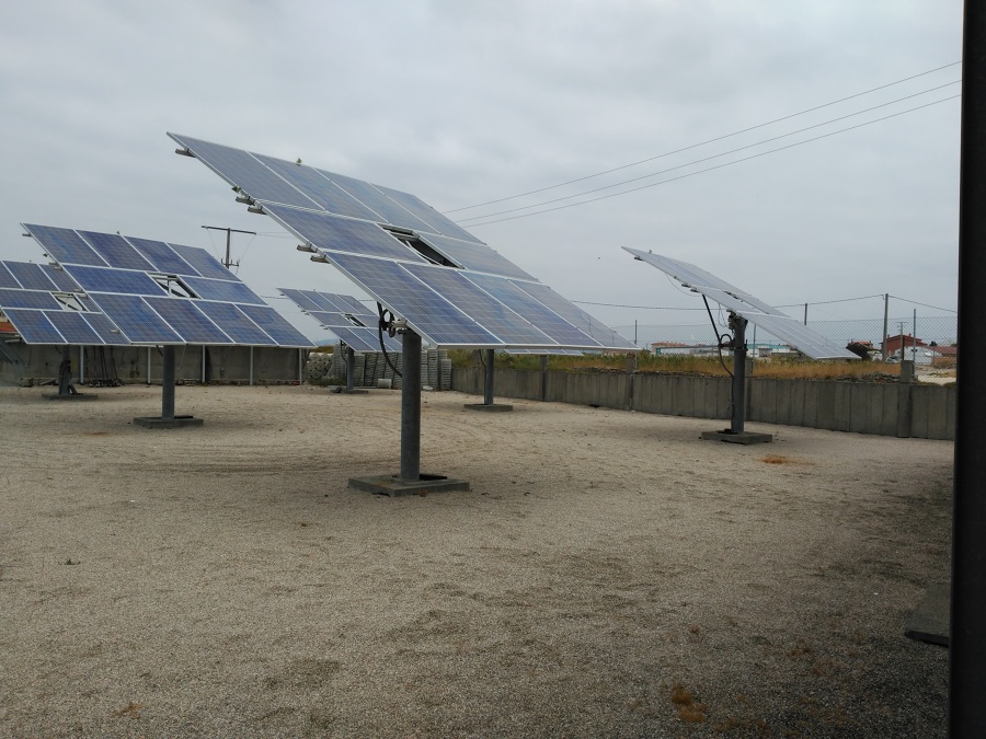 Seguidores solares de instalación solar fotovoltaica