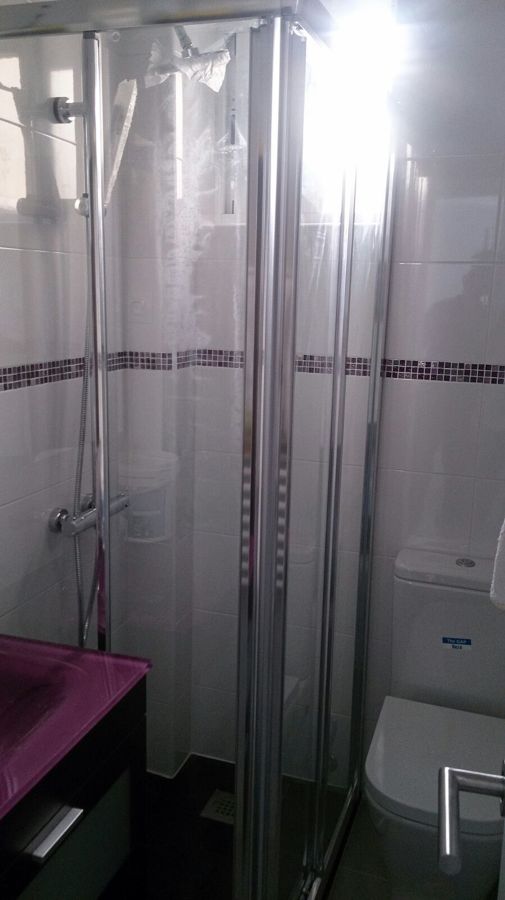 Baño con ducha extraplana