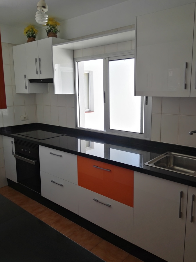 Cocina Alvic Luxe alto brillo