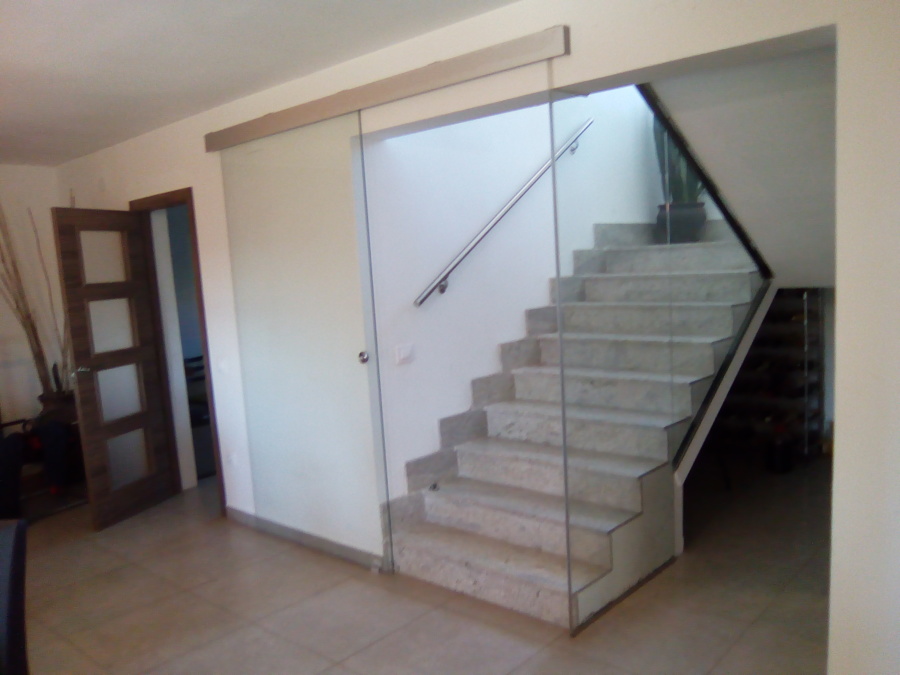 Escalera acristala da