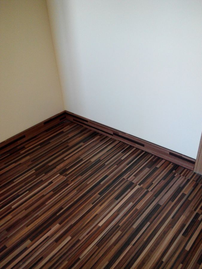 Suelo de tarima laminada ac4 imitacion bambu