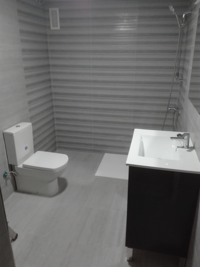 Carlos tercero, Antonio