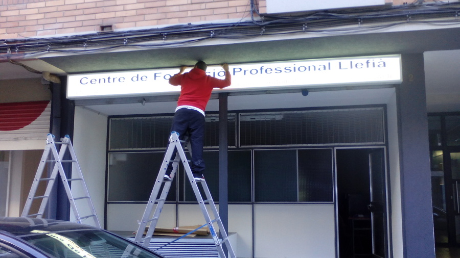 rotulo retroiluminado