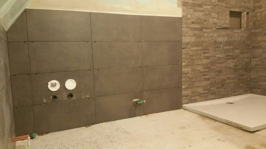 Baño completo en un trastero del ático-Bietenhausen (Alemania)