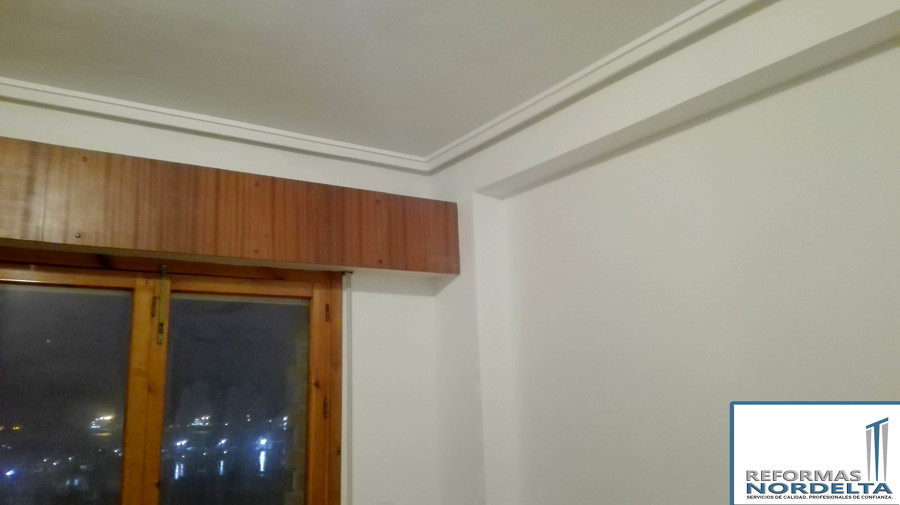 Trabajo de pintura y quitar gotelé en Torrevieja. 