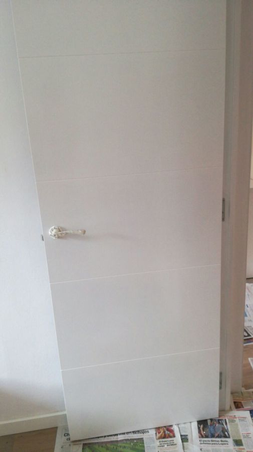 enlacado de puertas.