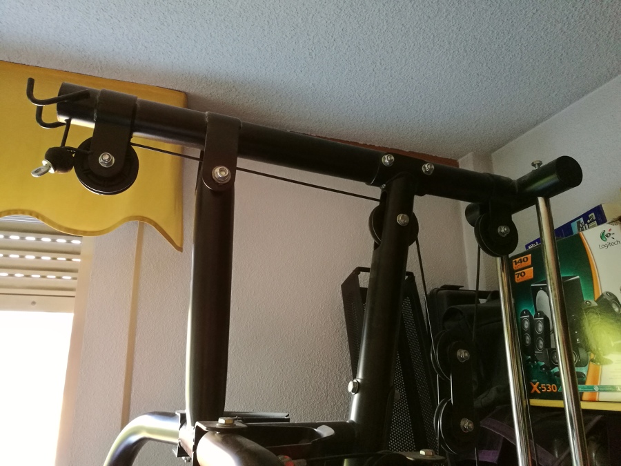 Transportes local y nacional.