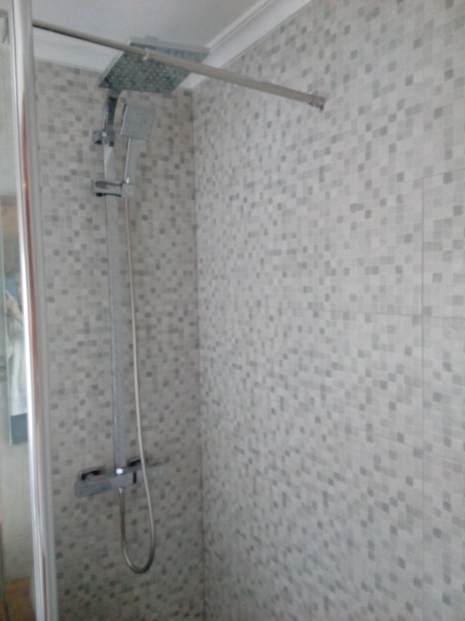 Griferia Termostatica de lineas cuadradas