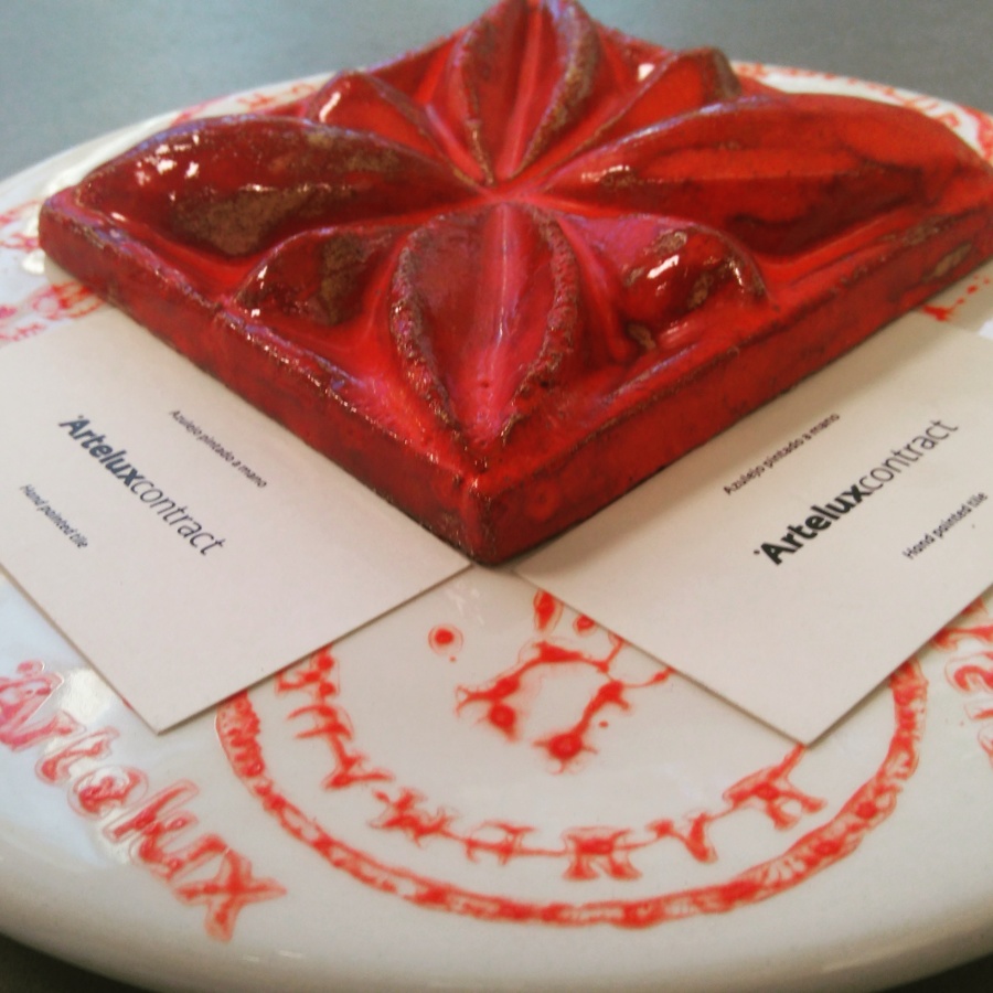 Azulejo pintado a mano por Artelux