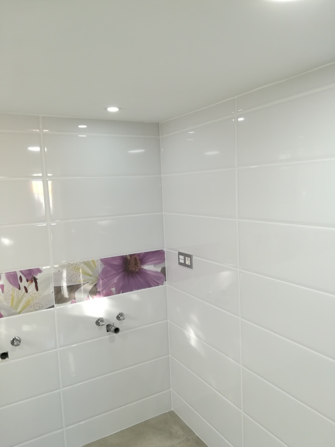 Instalación eléctrica baño.