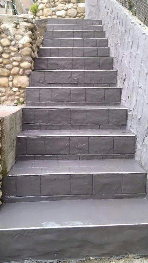 Escalera de pavimiento impreso