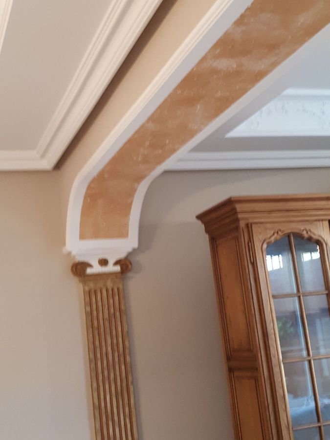 arco de escayola pintado con pintura decorativa