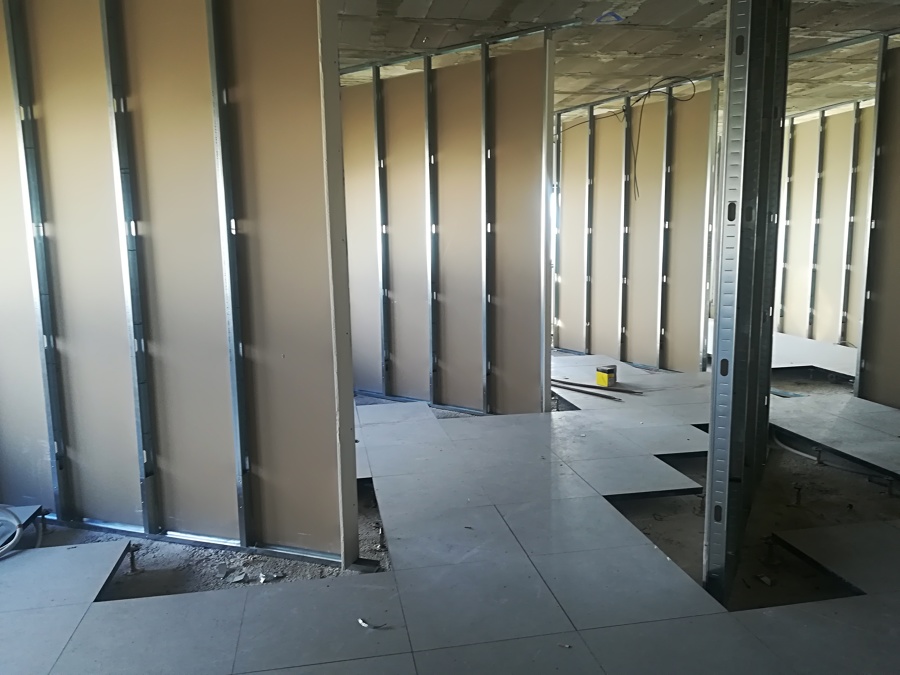 Tabiquería para despachos y salas de reunión