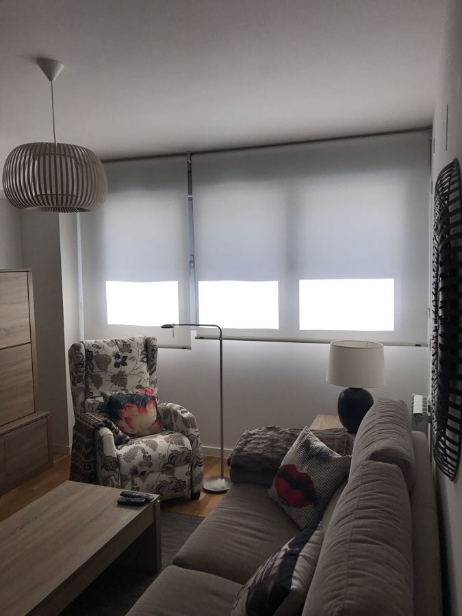 Estores enrollables tejido decorativo modelo Bavay