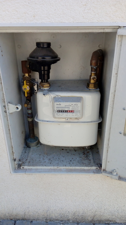 CONTADOR  DE GAS EMPOTRADO