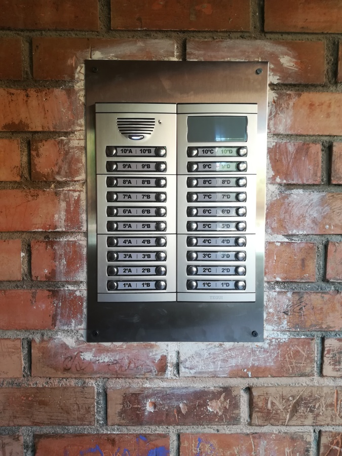 Placa Portero automático comunidad