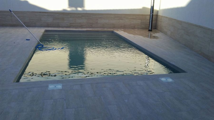 piscina corral de almaguer