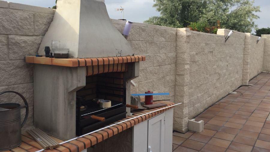Muro y barbacoa