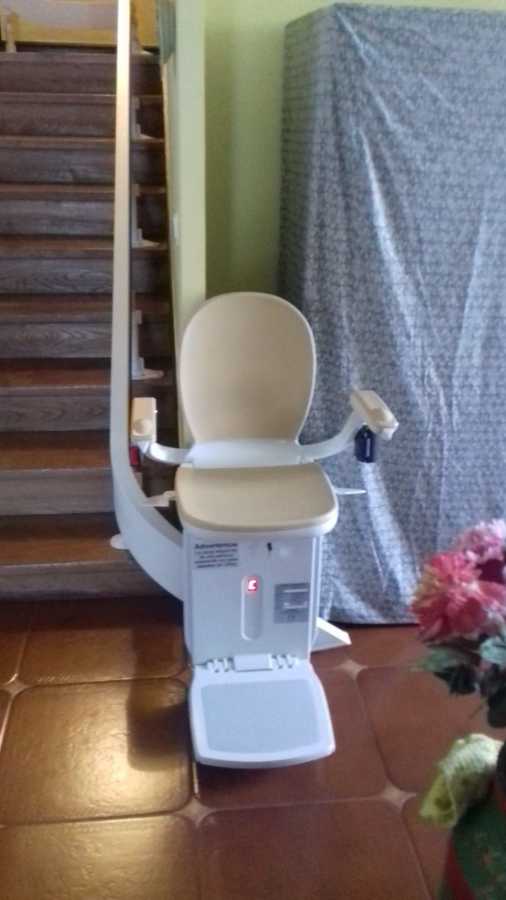 SILLA SALVAESCALERAS