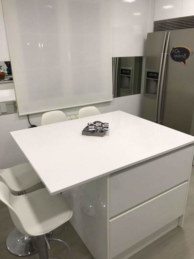 MESA DE COCINA A MEDIDA