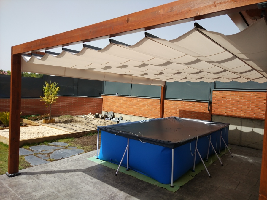 Pergola de madera en Arroyomolinos