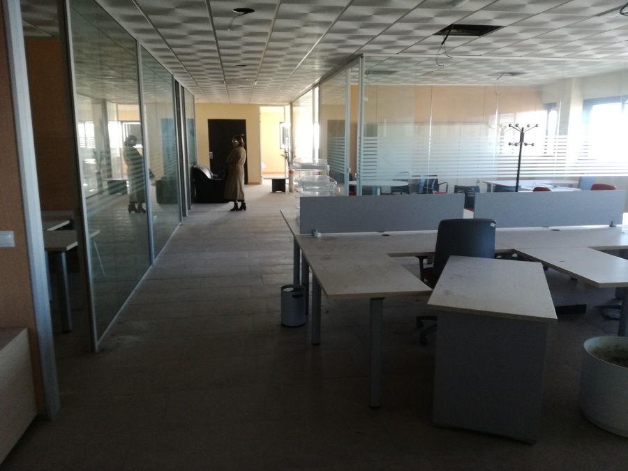 OFICINA ANTES DE LIMPIEZA