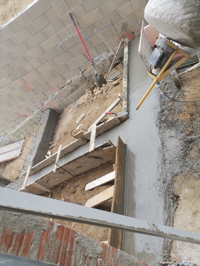 Vigas de hormigo para la escaleras