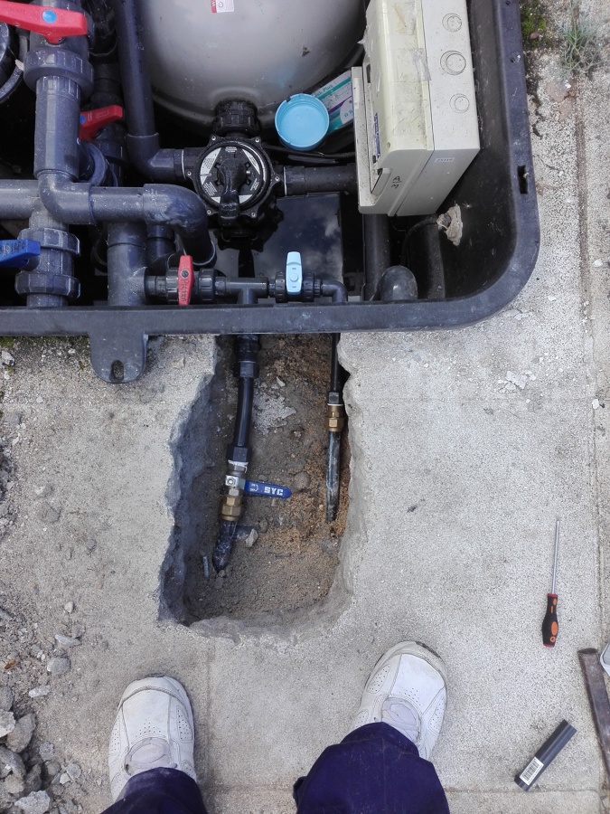 Instalación de llave de corte en entrada a depuradora