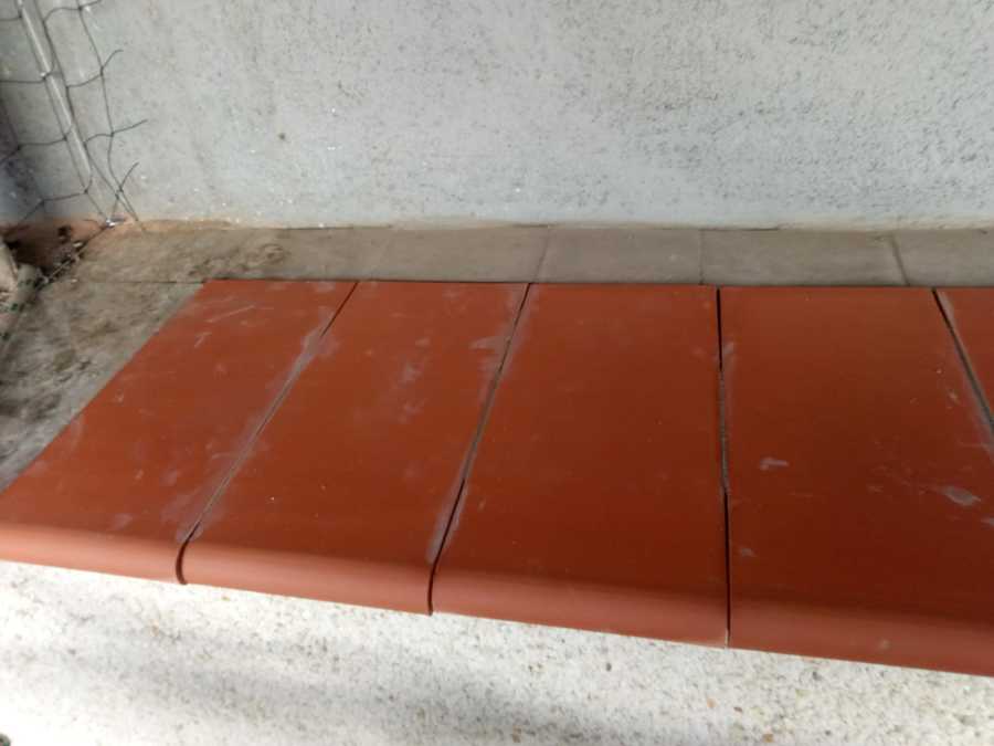 Vierteaguas en cornisa.