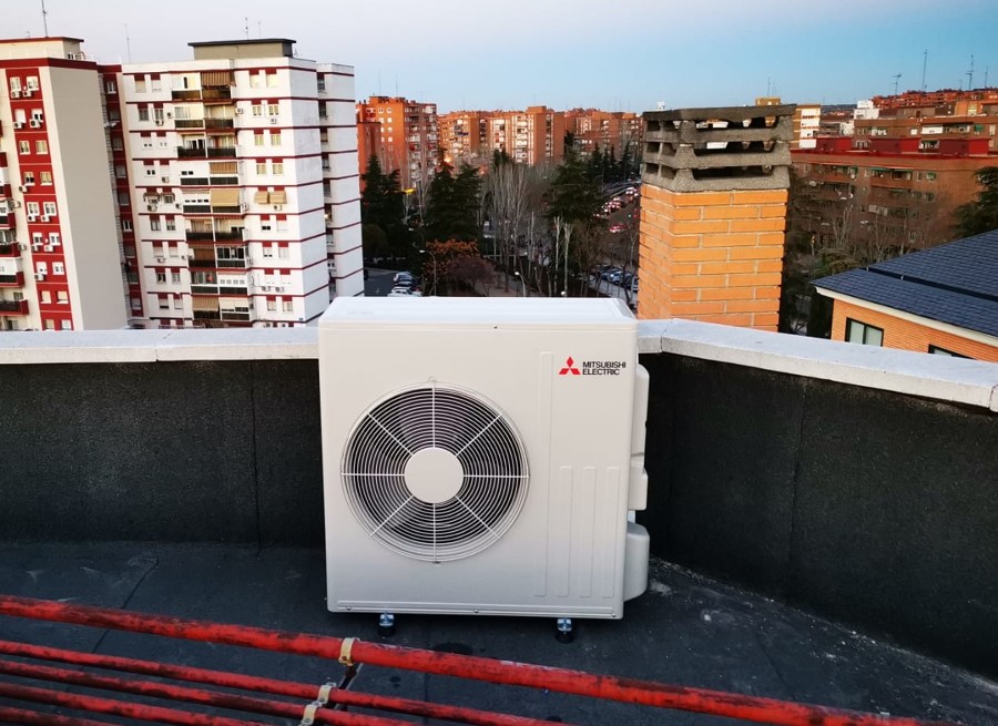 Unidad exterior de conductos Mitsubishi Electric