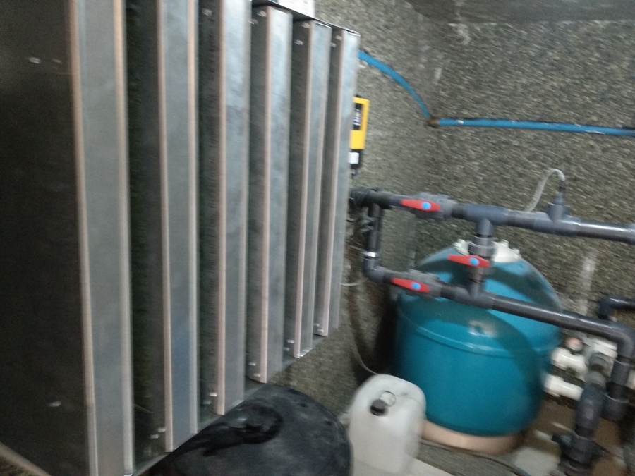 Silenciador cuarto máquinas piscina