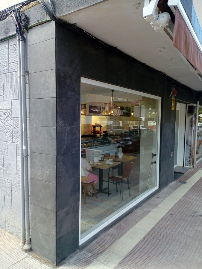 Fachada de panaderia