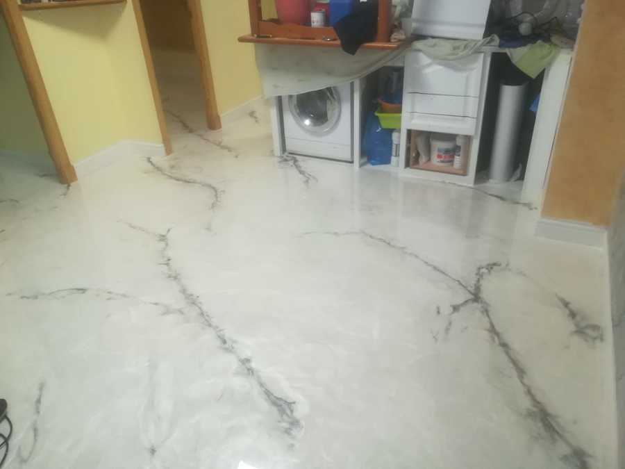 Suelo porcelanato líquido marmoleado Perla