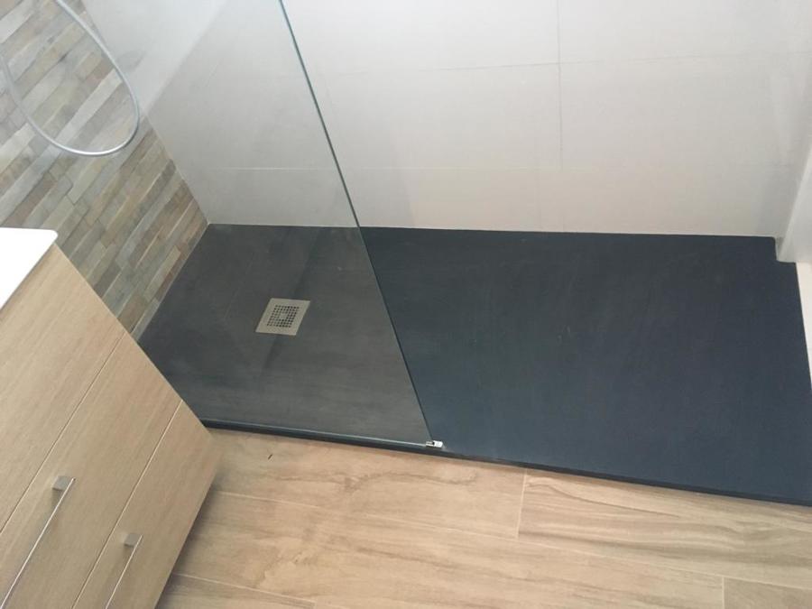 PLATO DE DUCHA PIZARRA NEGRA.