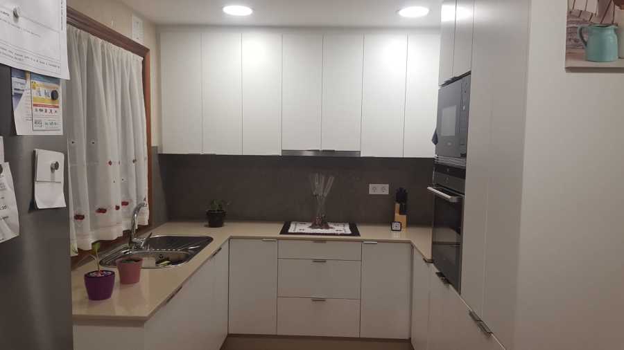 FOTOGRAFÍA DE LA COCINA UNA VEZ REFORMADA.